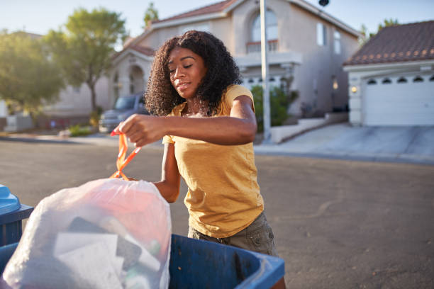 Best Commercial Cleanout Services  in Albany, IN