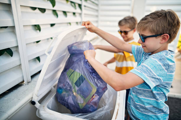 Best Yard Cleanup Services  in Albany, IN